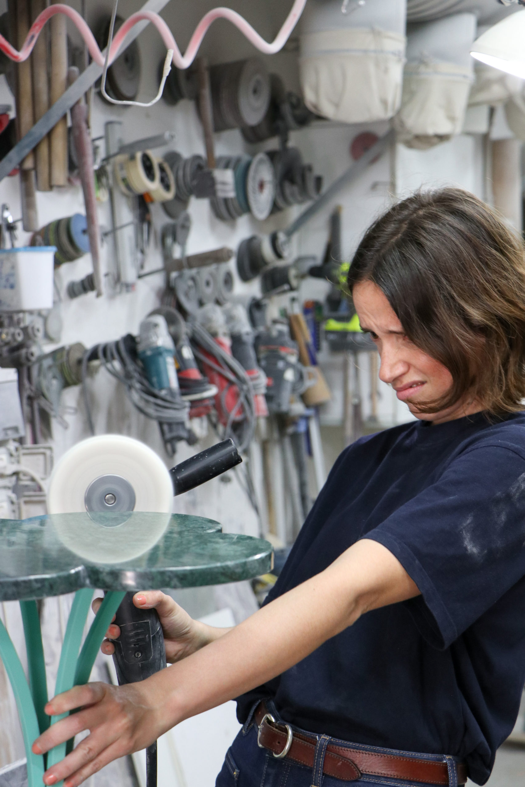 Cristina Omarrechea en su taller - Fuente: Nuel Puig